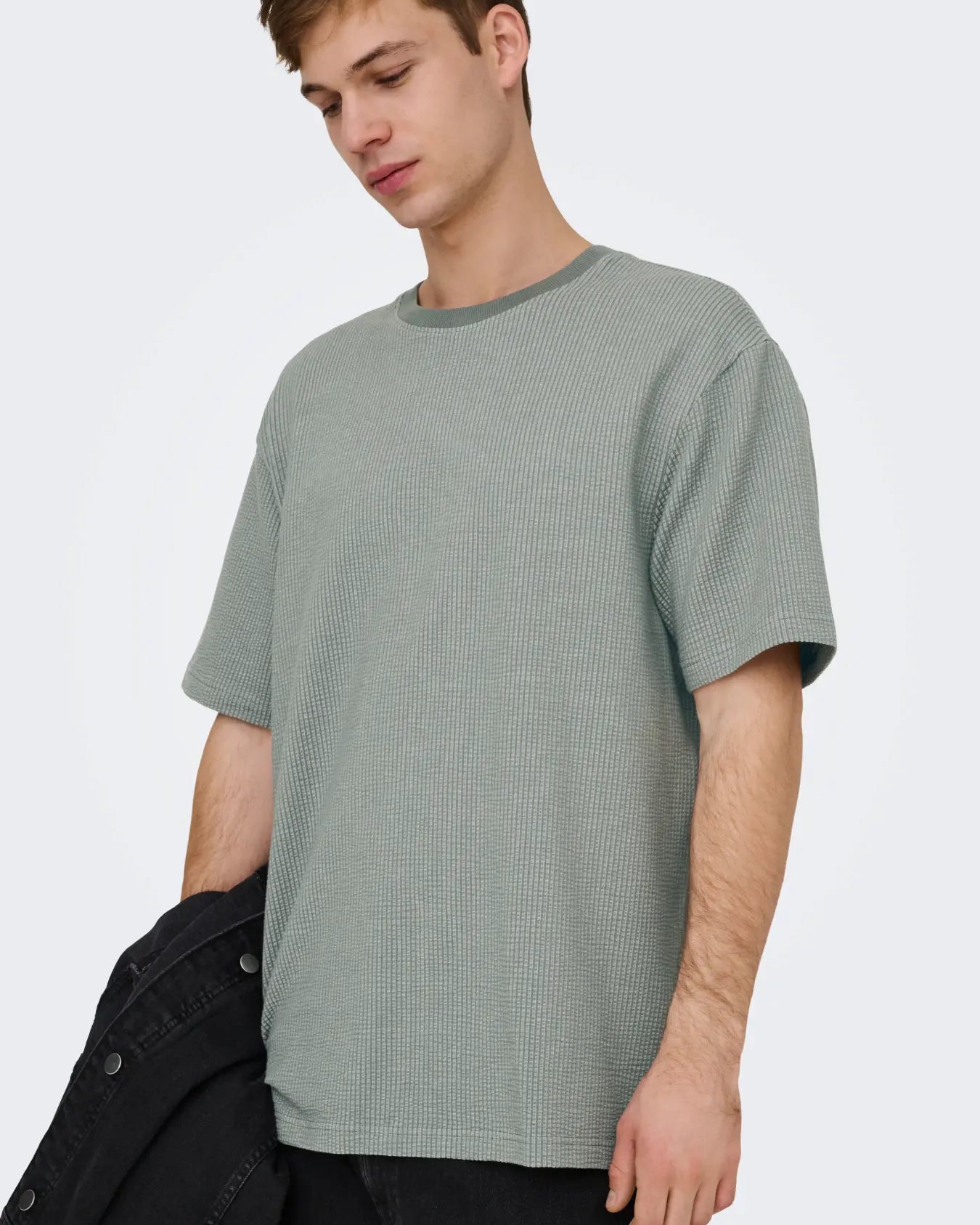 ONLY + SONS KIAN RELAXED TEE - SEDONA SAGE