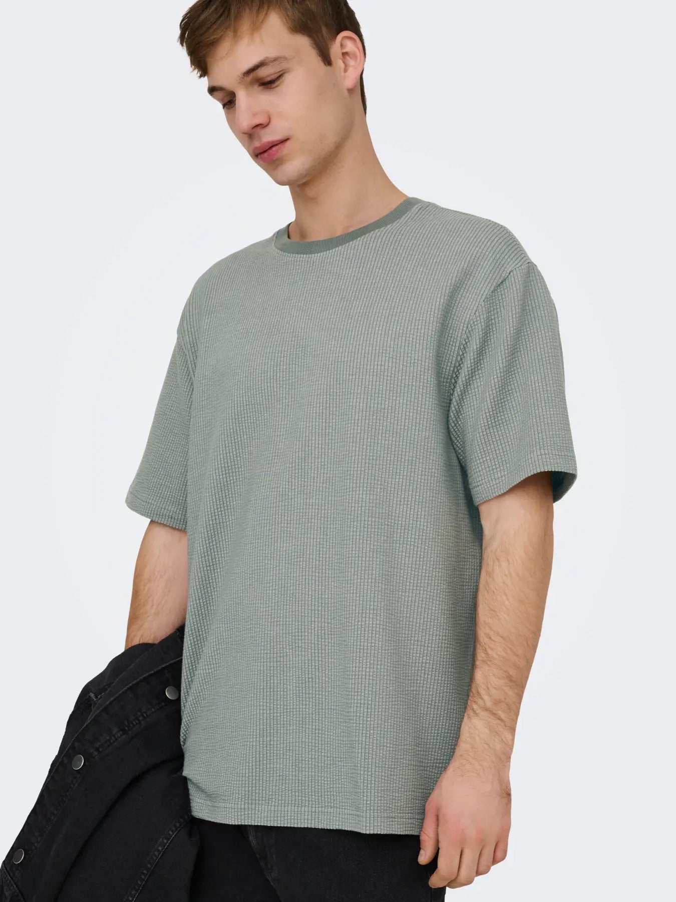 ONLY + SONS KIAN RELAXED TEE - SEDONA SAGE