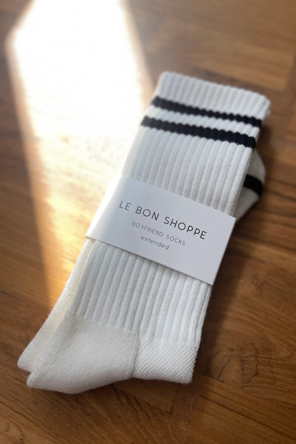 LE BON SHOPPE EXTENDED BOYFRIEND SOCKS - CLASSIC WHITE