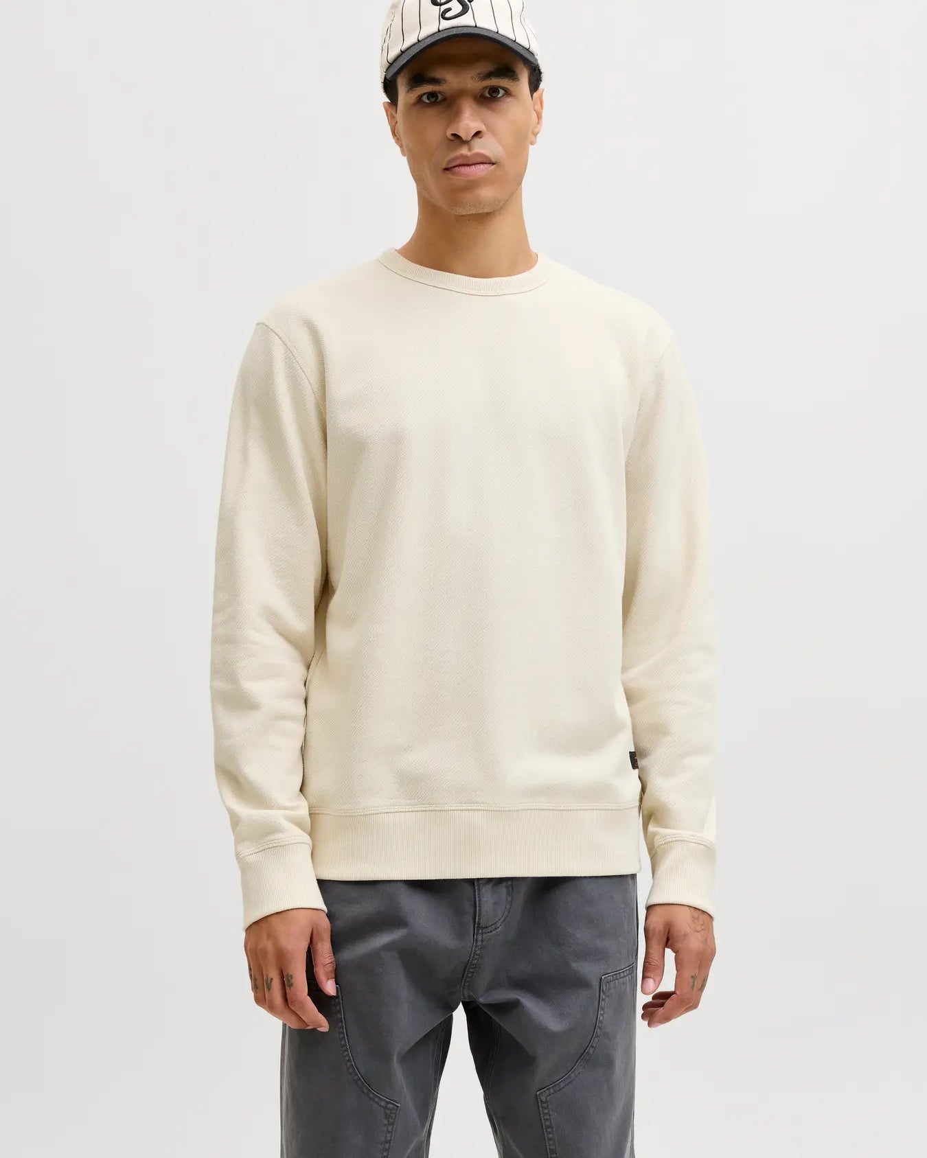 JJ DOVER CLASSIC SWEATSHIRT - ANTIQUE WHITE