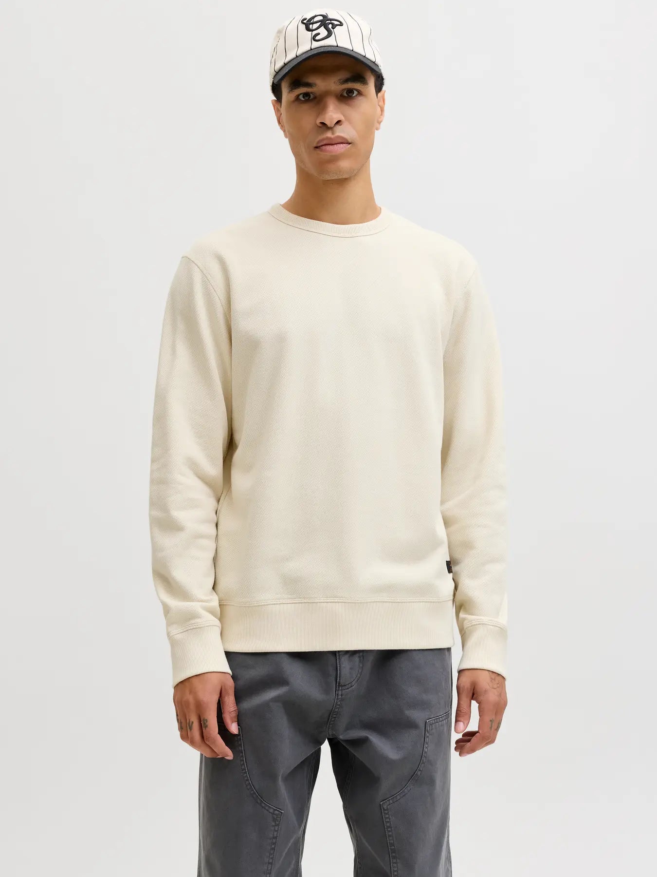JJ DOVER CLASSIC SWEATSHIRT - ANTIQUE WHITE
