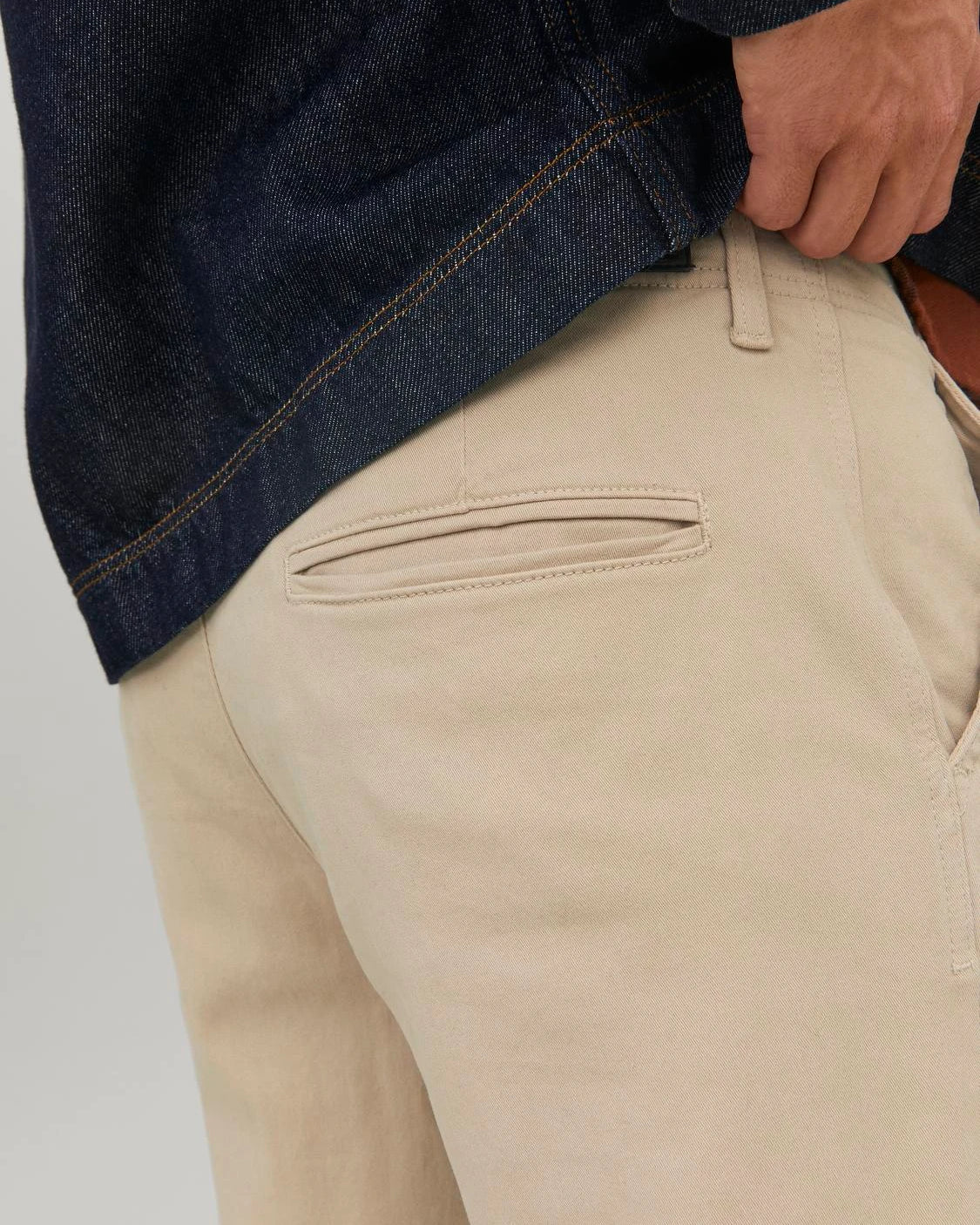 STACE TAPERED FIT CHINO - CROCKERY