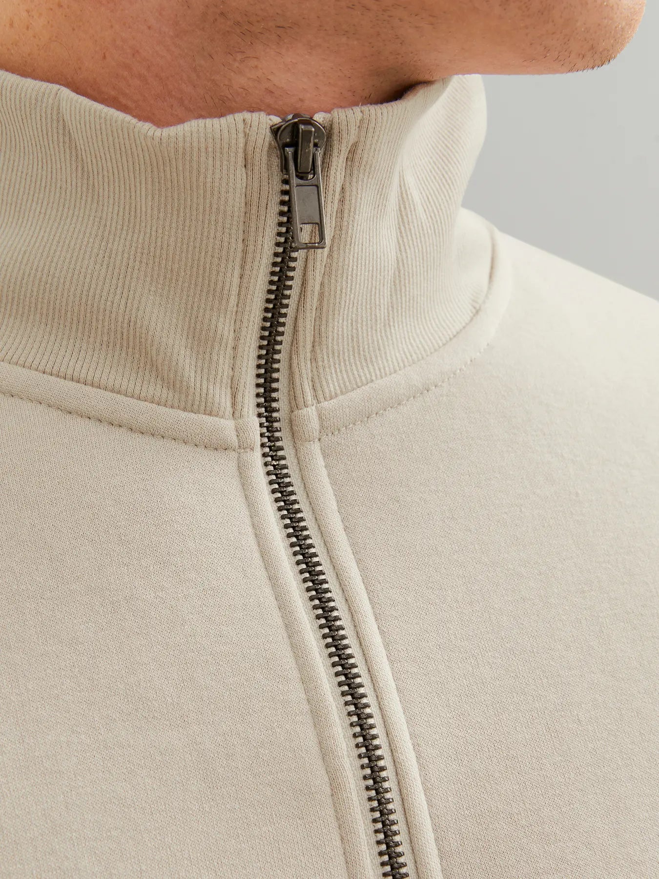 JJ BRADLEY 1/2 ZIP PULLOVER - MOONBEAM