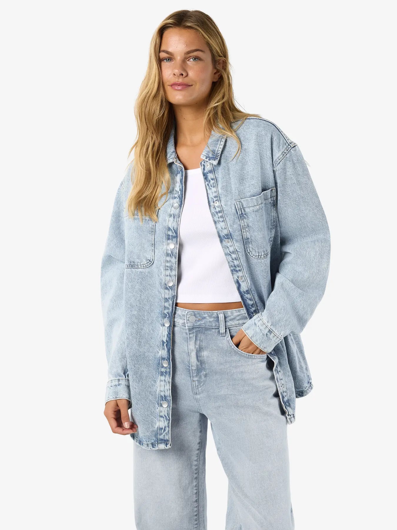 NM ALVA DENIM SHACKET - LIGHT BLUE DENIM