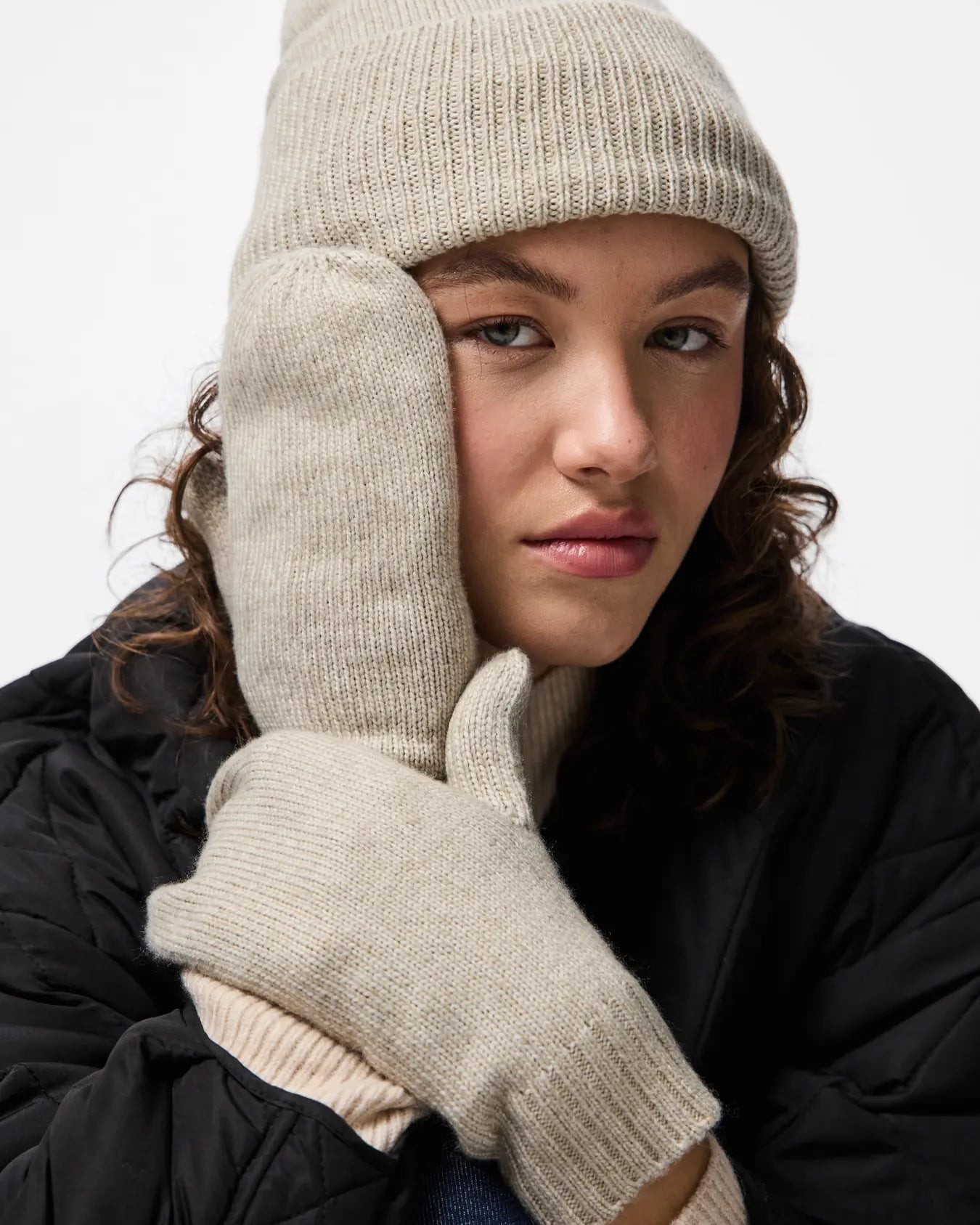 PIECES NYNNE MITTENS + BEANIE SET - SILVER LINING