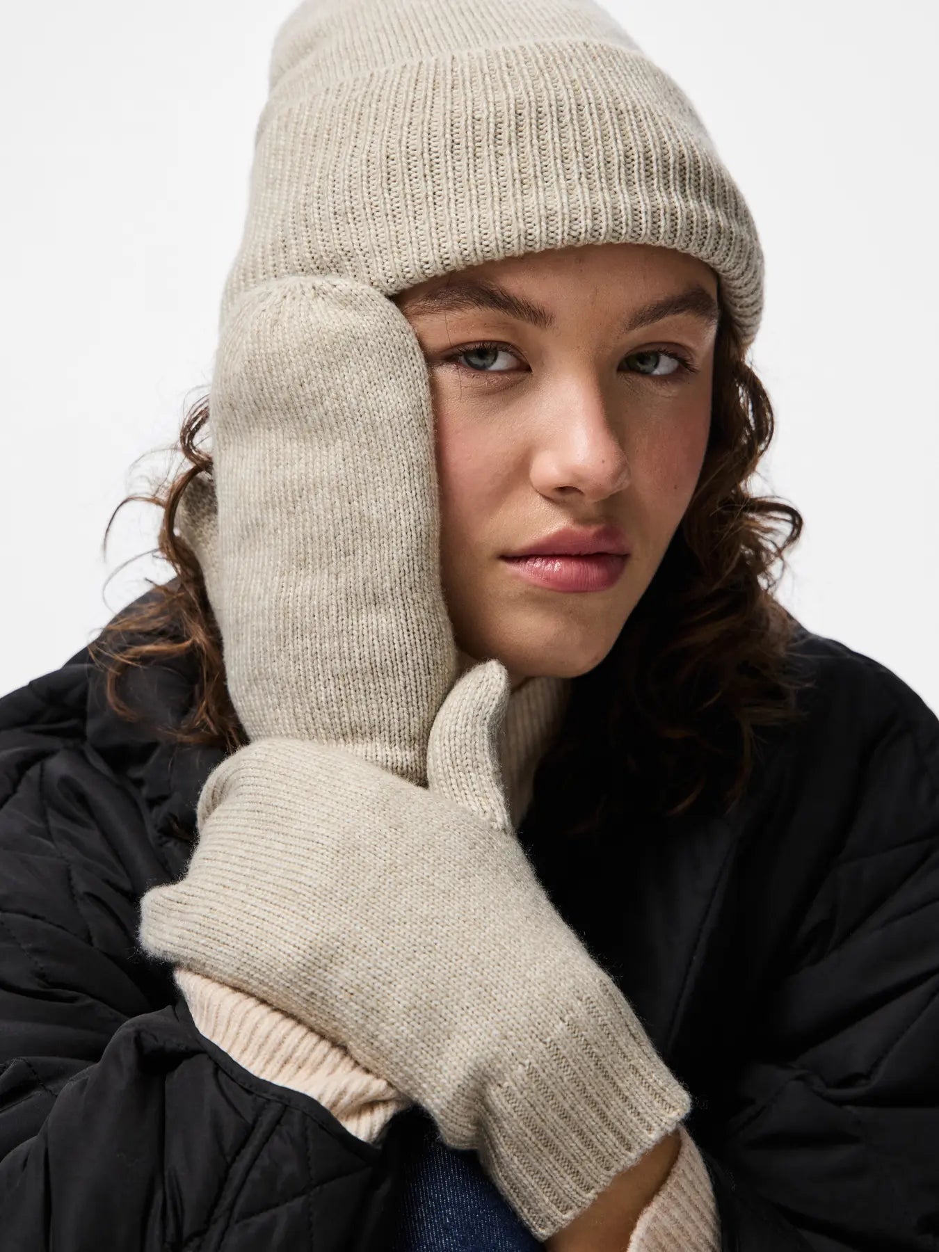 PIECES NYNNE MITTENS + BEANIE SET - SILVER LINING