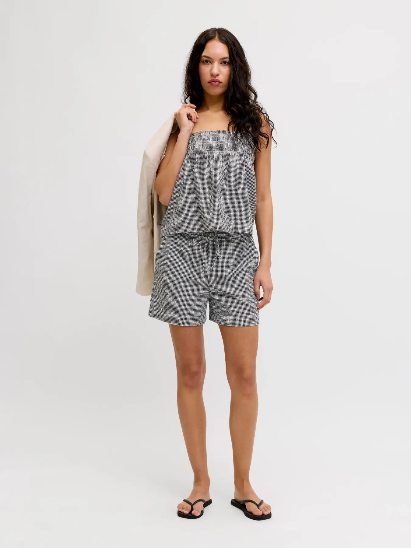 JJXX ZOE SEERSUCKER SHORTS - BLACK GINGHAM