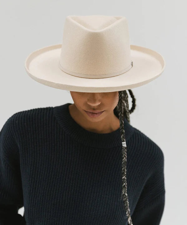 GIGI PIP LENNON PENCIL BRIM HAT - CREAM