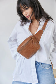 MANDRN REMY WOVEN FANNY PACK - TAN