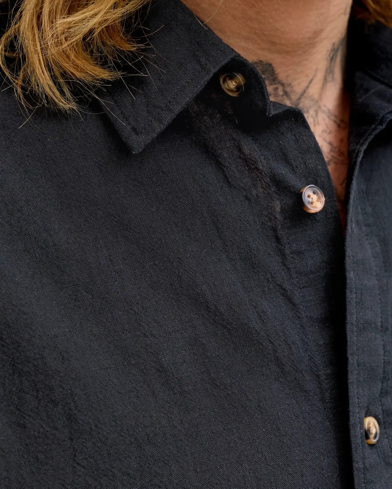 JJ SUMMER LINEN SS BUTTON DOWN - BLACK