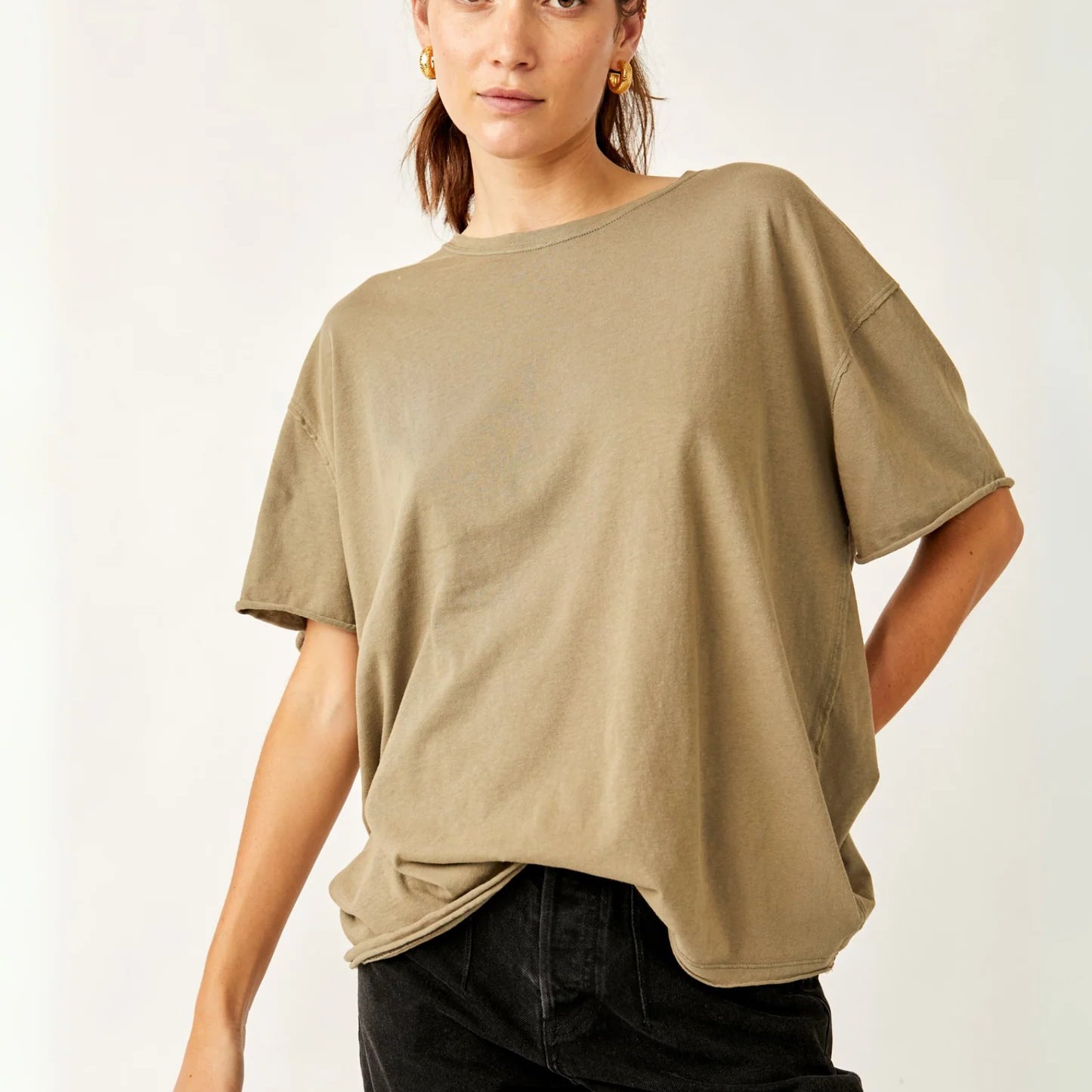 FREE PEOPLE NINA TEE - OLIVE STONE