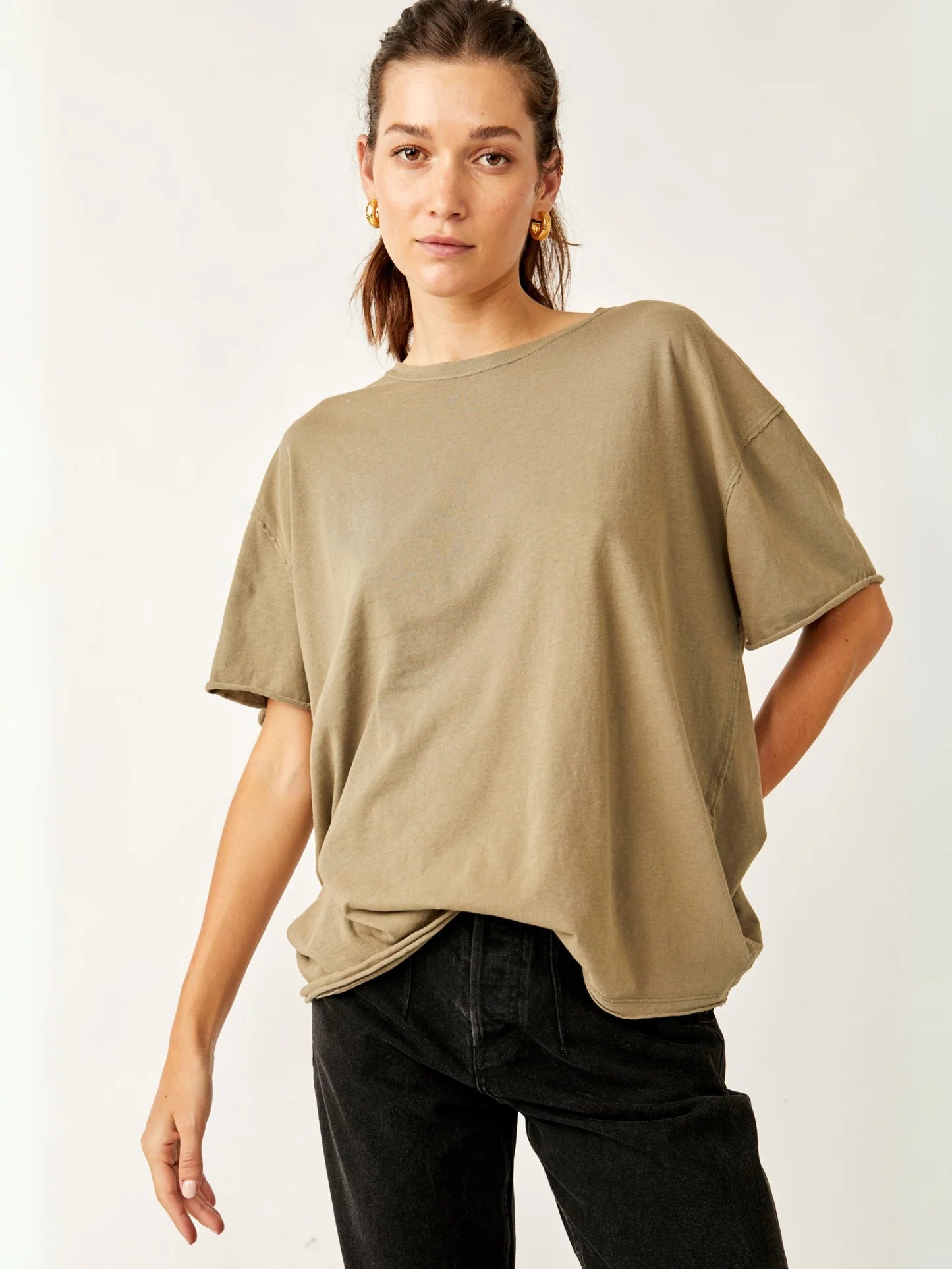 FREE PEOPLE NINA TEE - OLIVE STONE