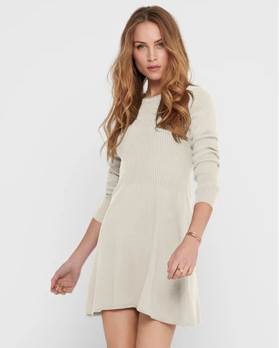 ALMA O NECK KNIT DRESS - WHITECAP GREY - LAST SIZE M