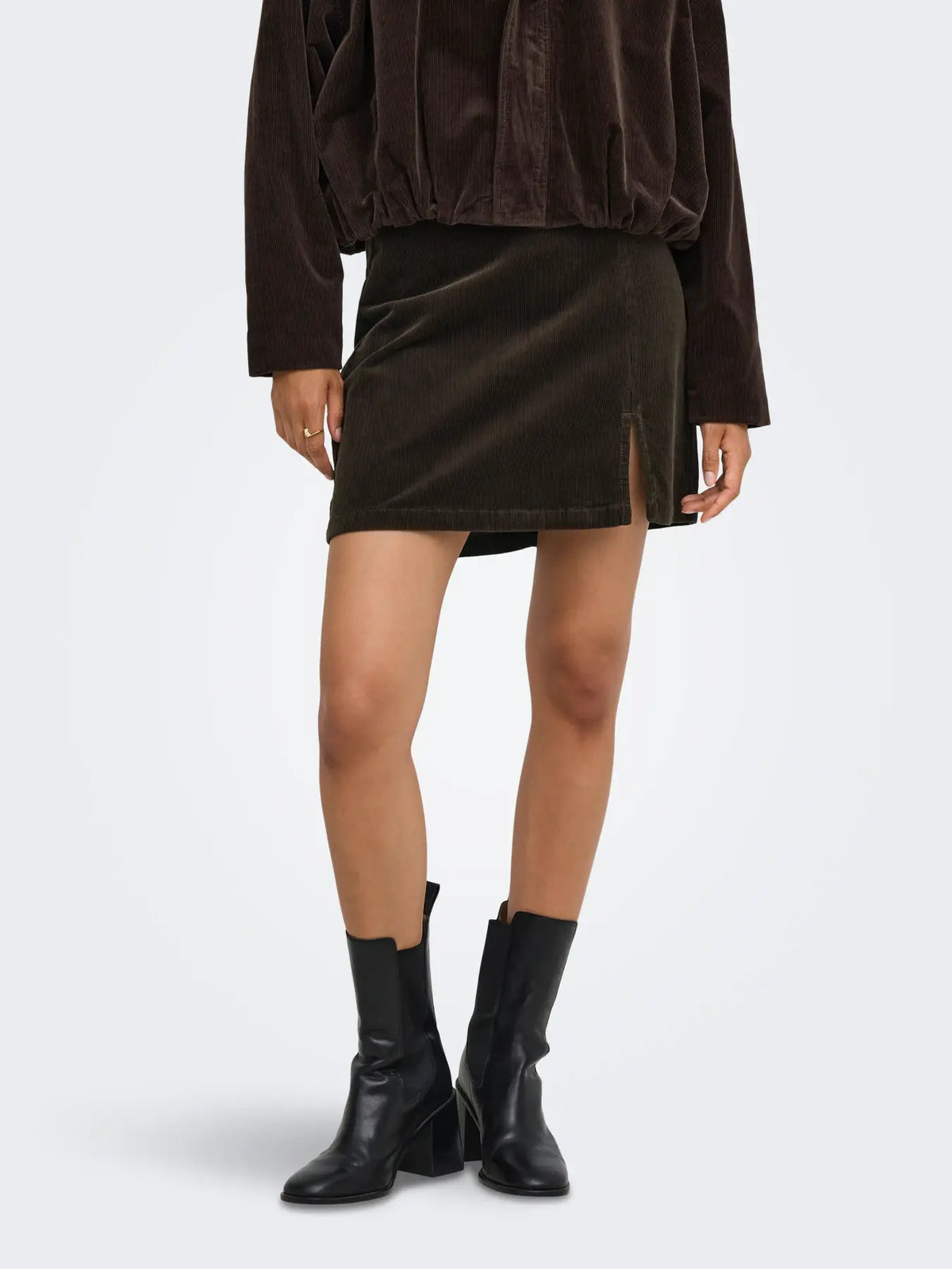 ONLY FLORA HW CORD SKIRT - CHOCOLATE BROWN