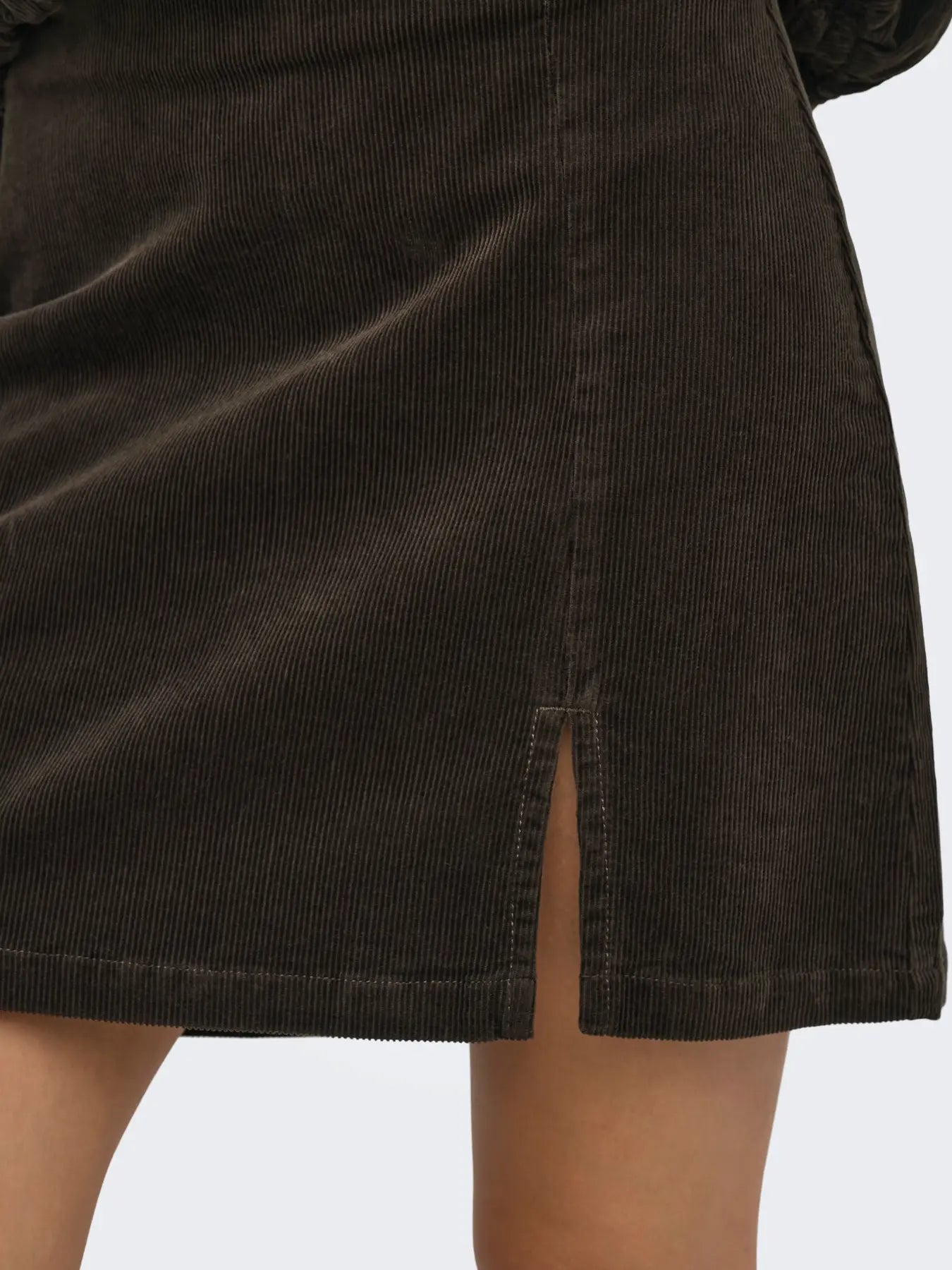 ONLY FLORA HW CORD SKIRT - CHOCOLATE BROWN