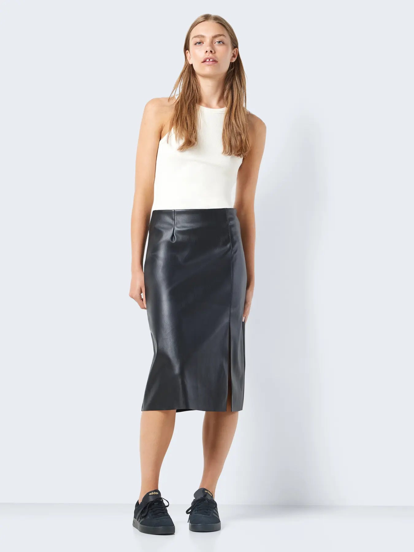 NM CLARA FAUX LEATHER MIDI SKIRT - BLACK