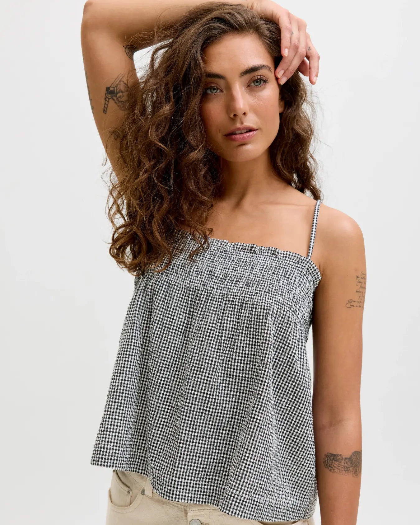 JJXX ZOE SEERSUCKER STRAP TOP - BLACK GINGHAM