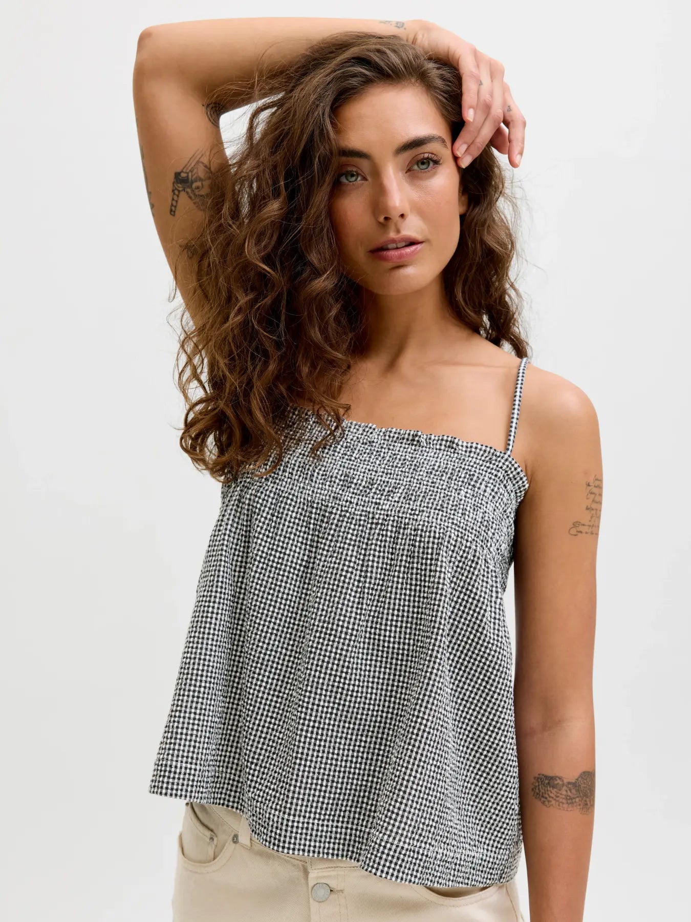 JJXX ZOE SEERSUCKER STRAP TOP - BLACK GINGHAM