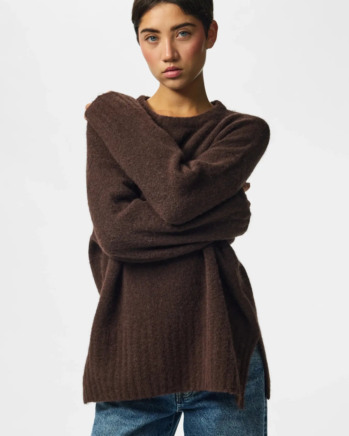 PIECES TINA O NECK SWEATER - FUDGE