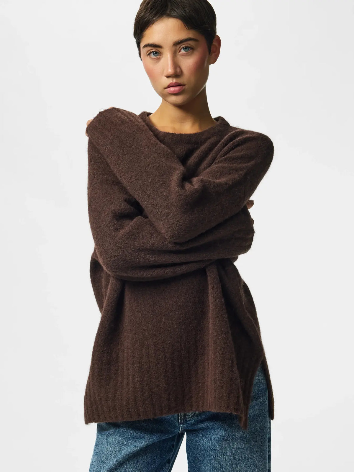 PIECES TINA O NECK SWEATER - FUDGE