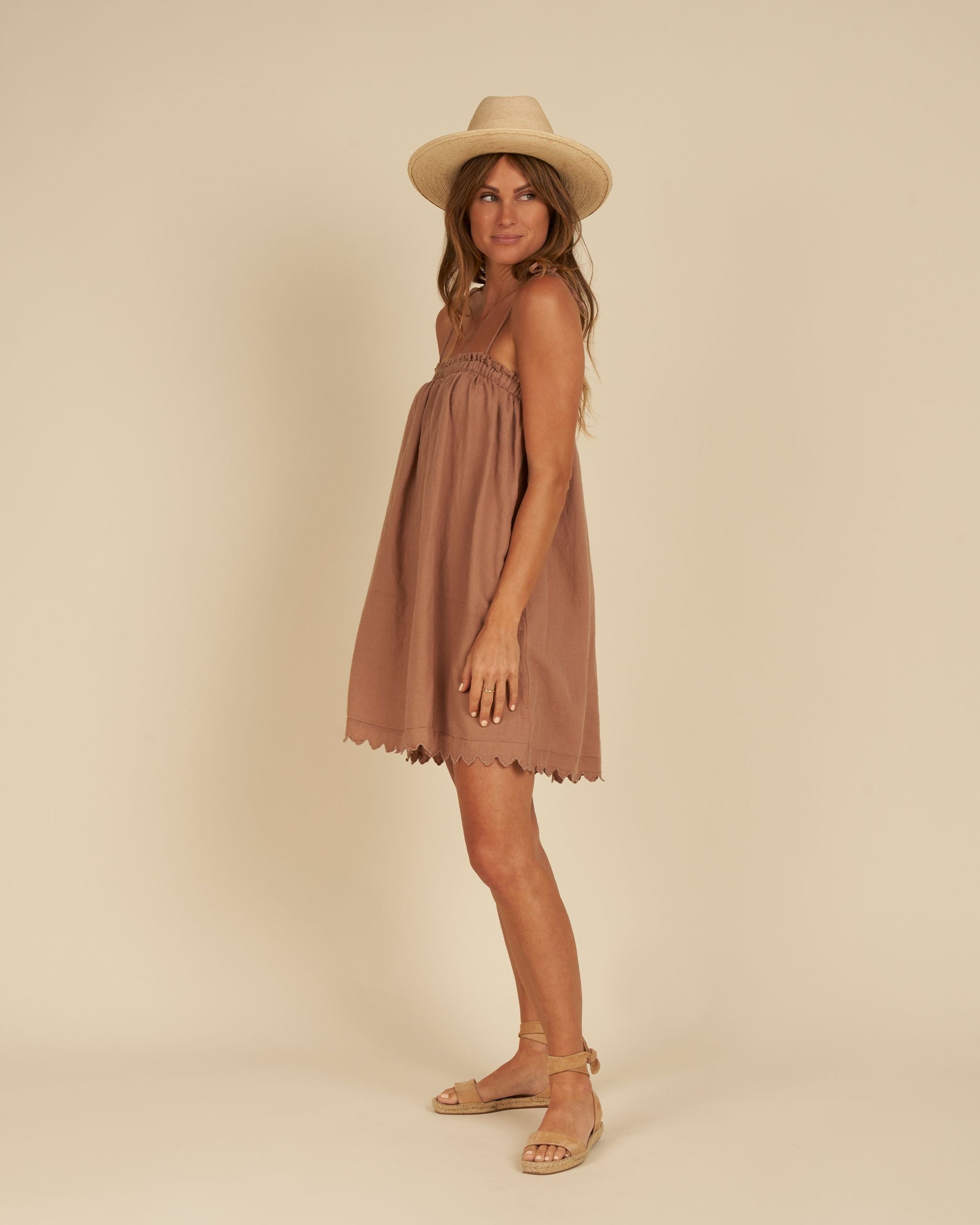 RYLEE + CRU SAHARA MINI DRESS - CLAY