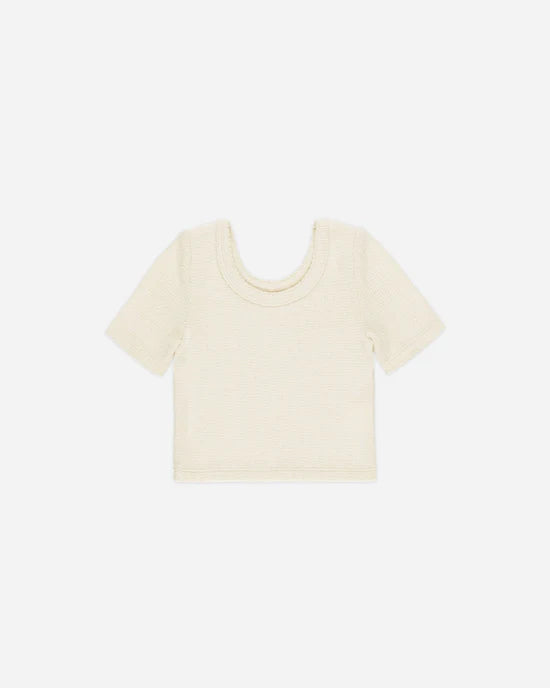 RYLEE + CRU SCALLOP TEE - NATURAL