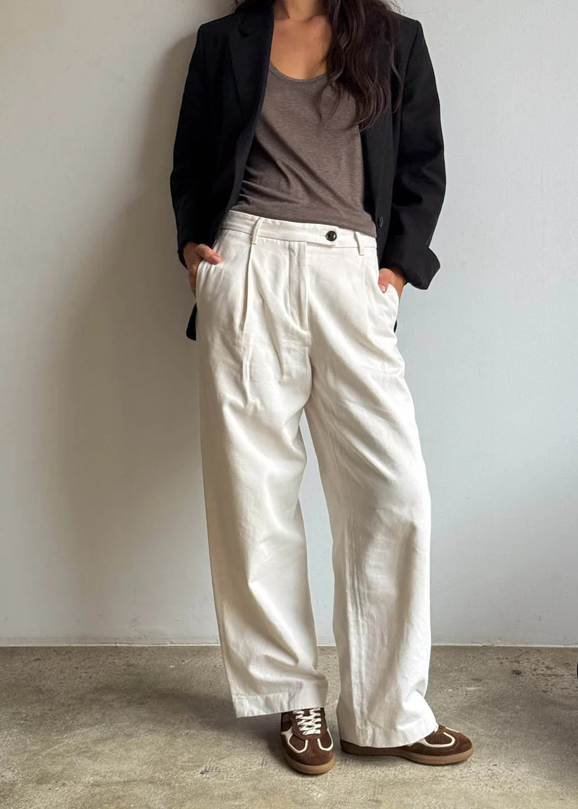 ALOHAS TB.490 RIFE LEATHER SNEAKERS - COCOA + OFF WHITE