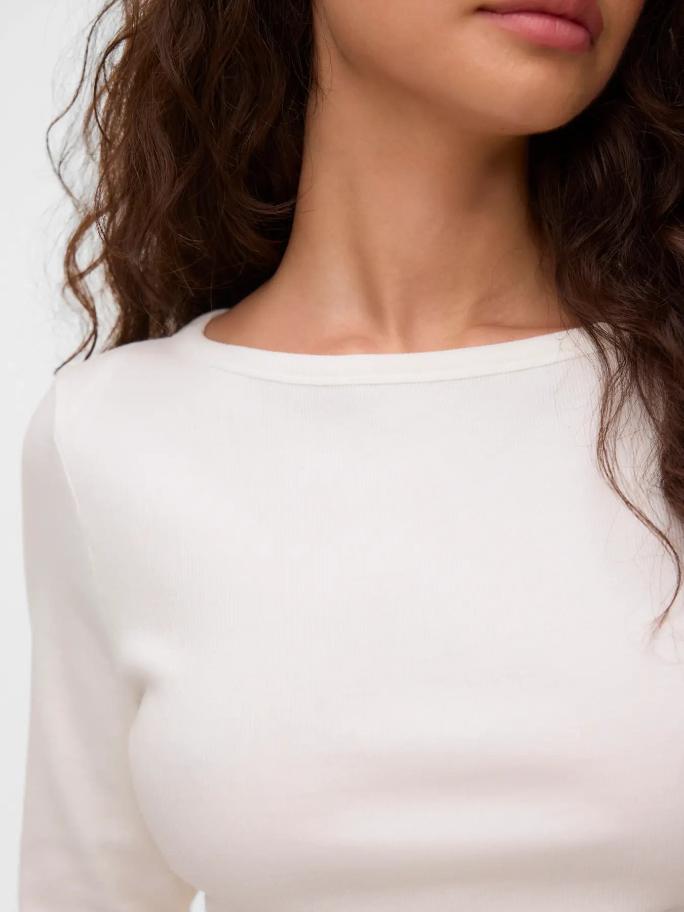 VM THEA 3/4 SLEEVE BOATNECK TOP - SNOW WHITE