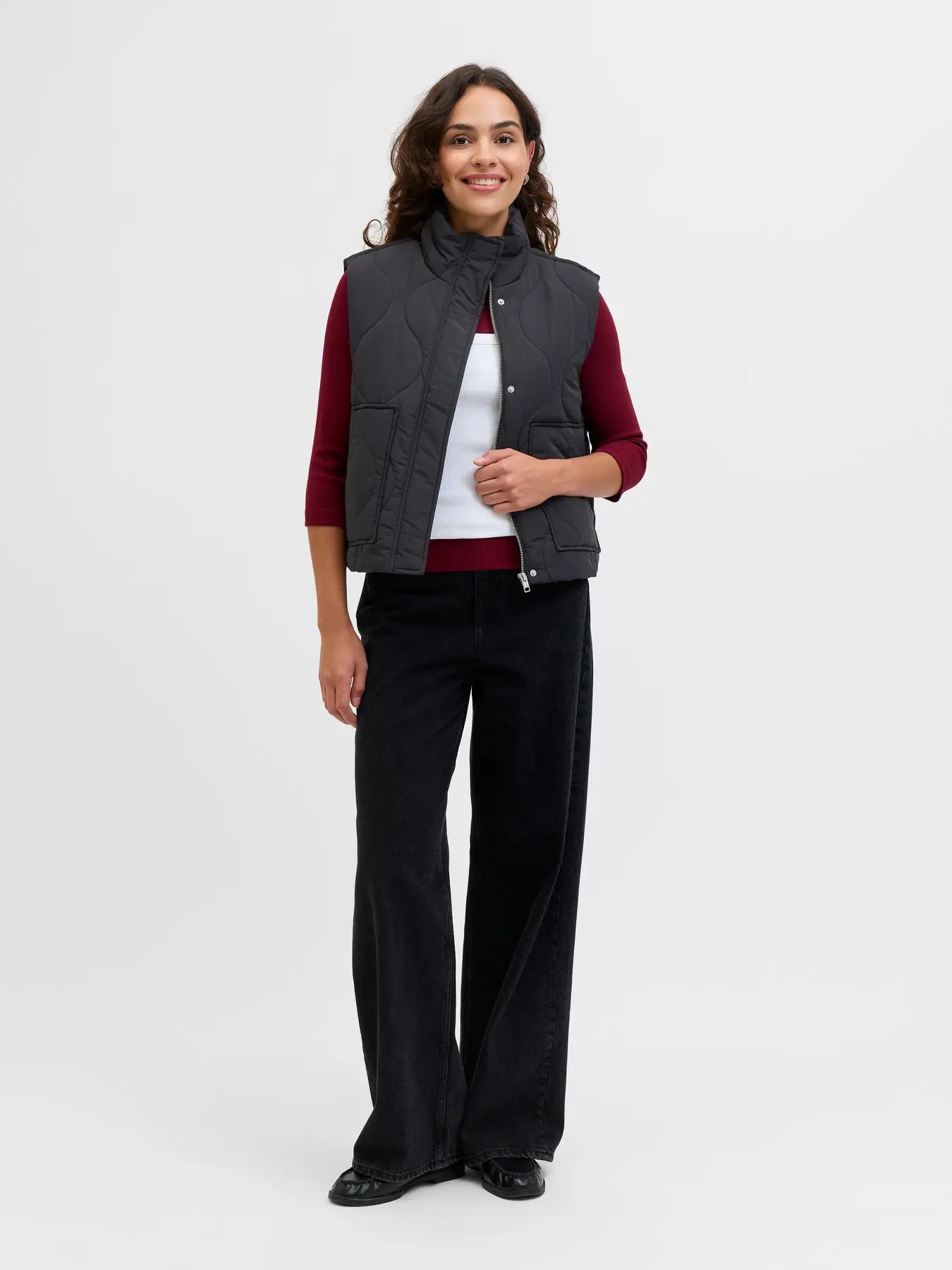 JJXX SERENA QUILTED VEST - BLACK