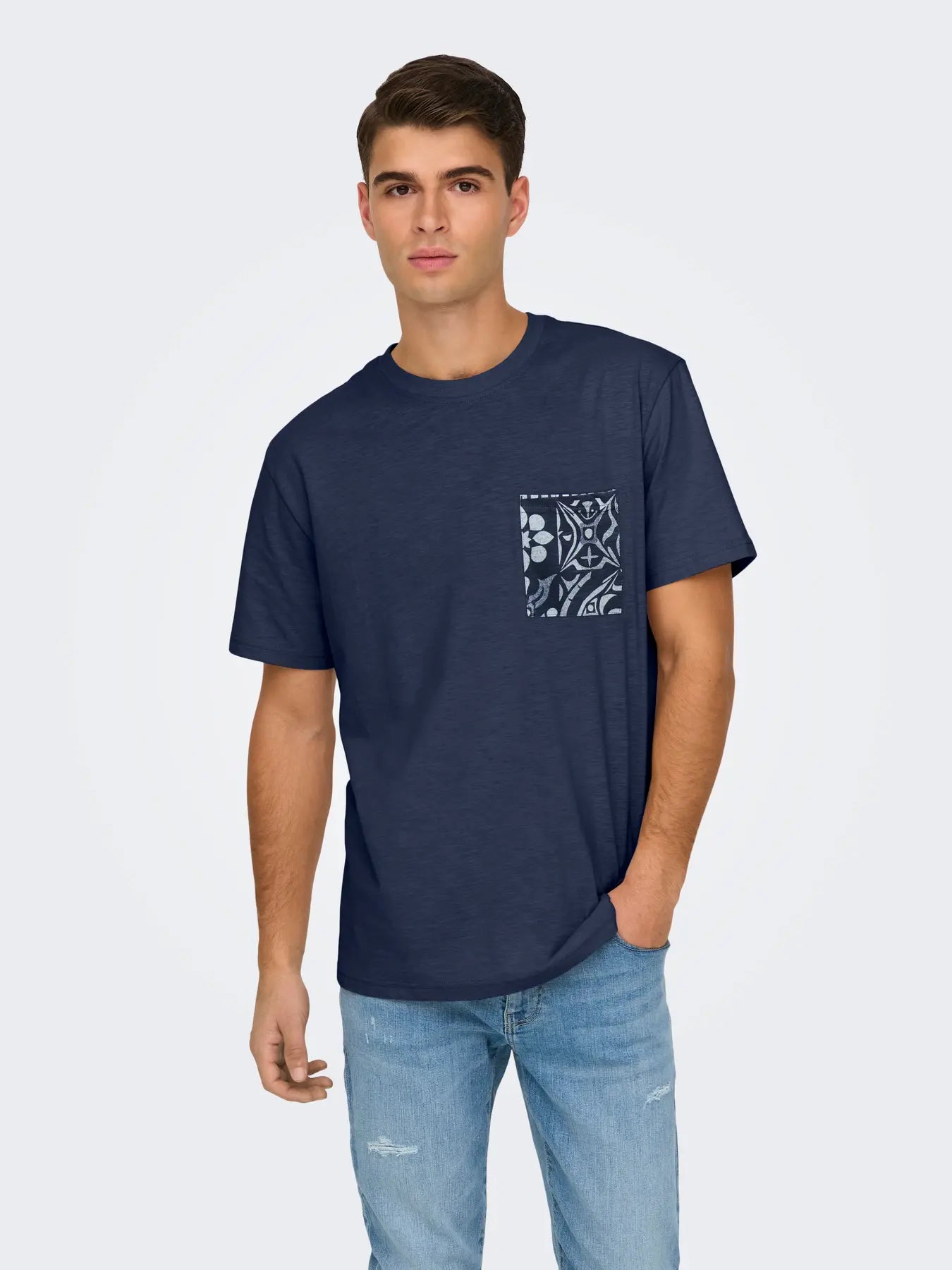 ONLY + SONS SPERRY POCKET TEE - BLUE NIGHTS