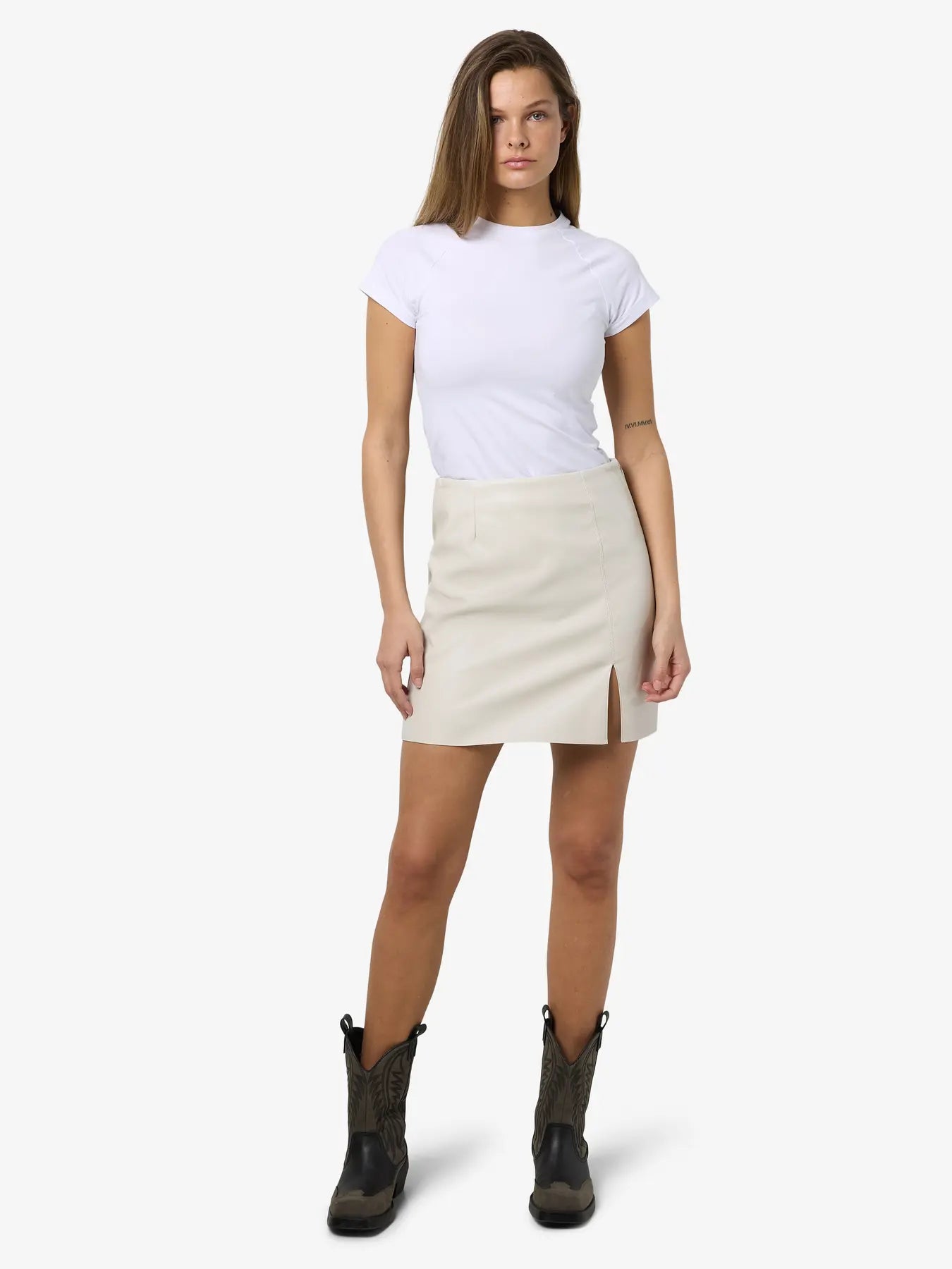 NM CLARA FAUX LEATHER MINI SKIRT - MOONBEAM