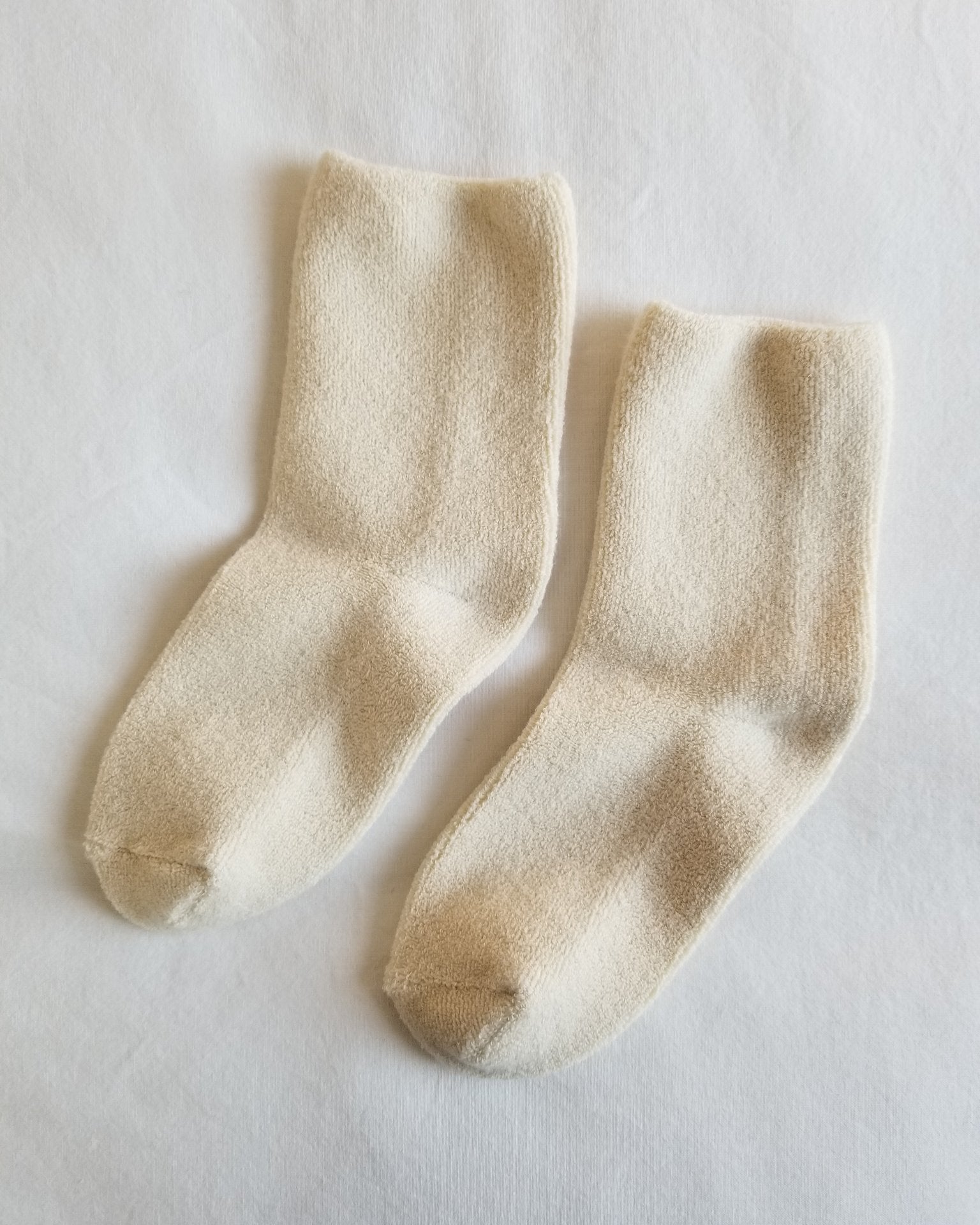 LE BON SHOPPE CLOUD SOCKS - ECRU