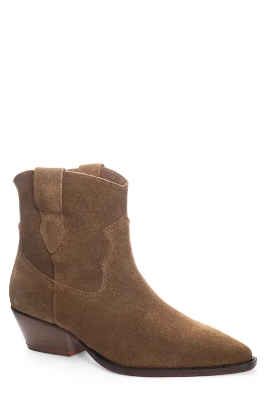 THE CALIFA SUEDE BOOT - BROWN