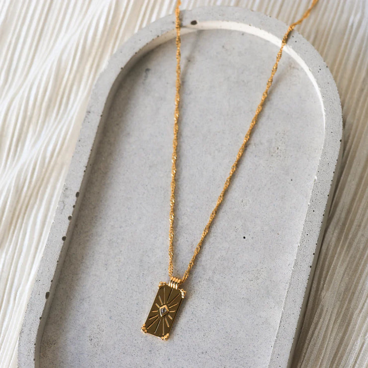 GOLLO PENDANT NECKLACE - GOLD