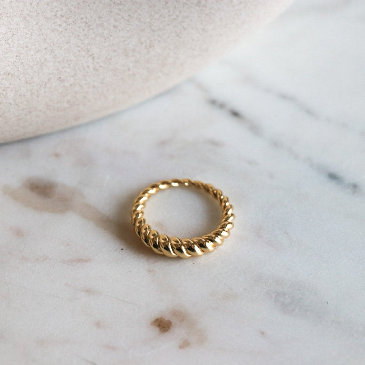 Cressento Ring - Gold