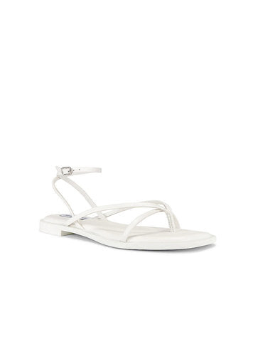 STEVE MADDEN AGREE SANDAL - WHITE